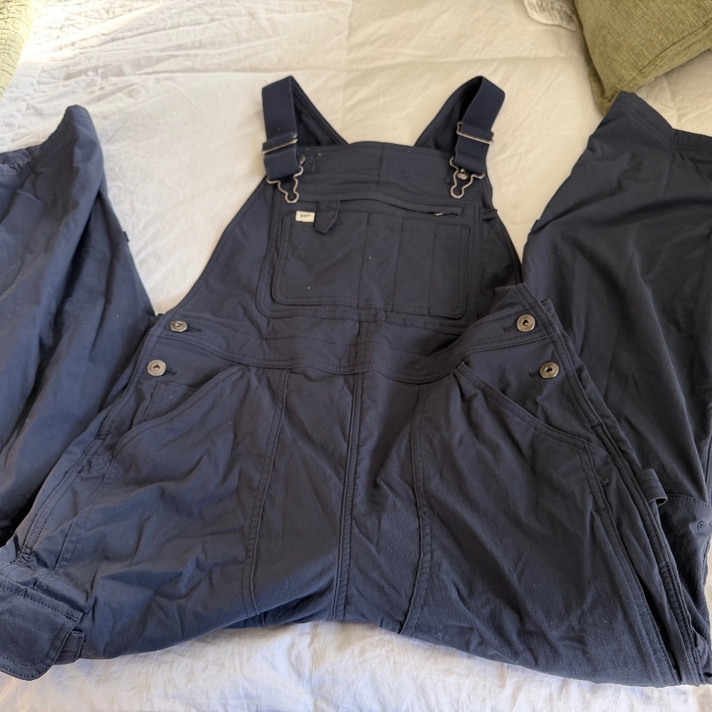 Duluth fleece lined Overalls, NWOT